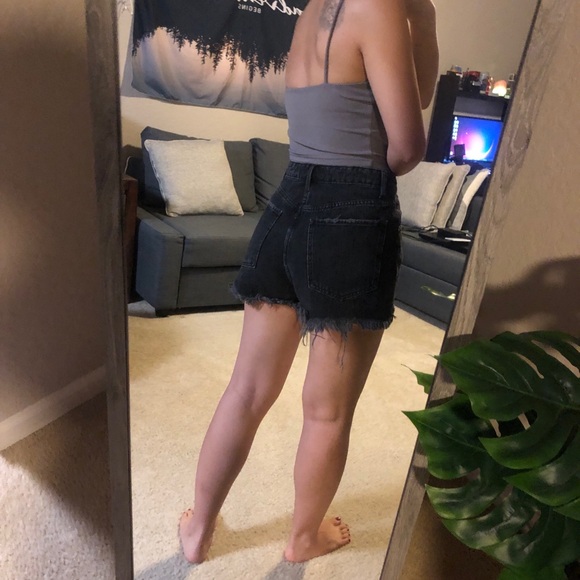 Zara Black Denim Shorts Size 4 - EUC - Picture 3 of 11